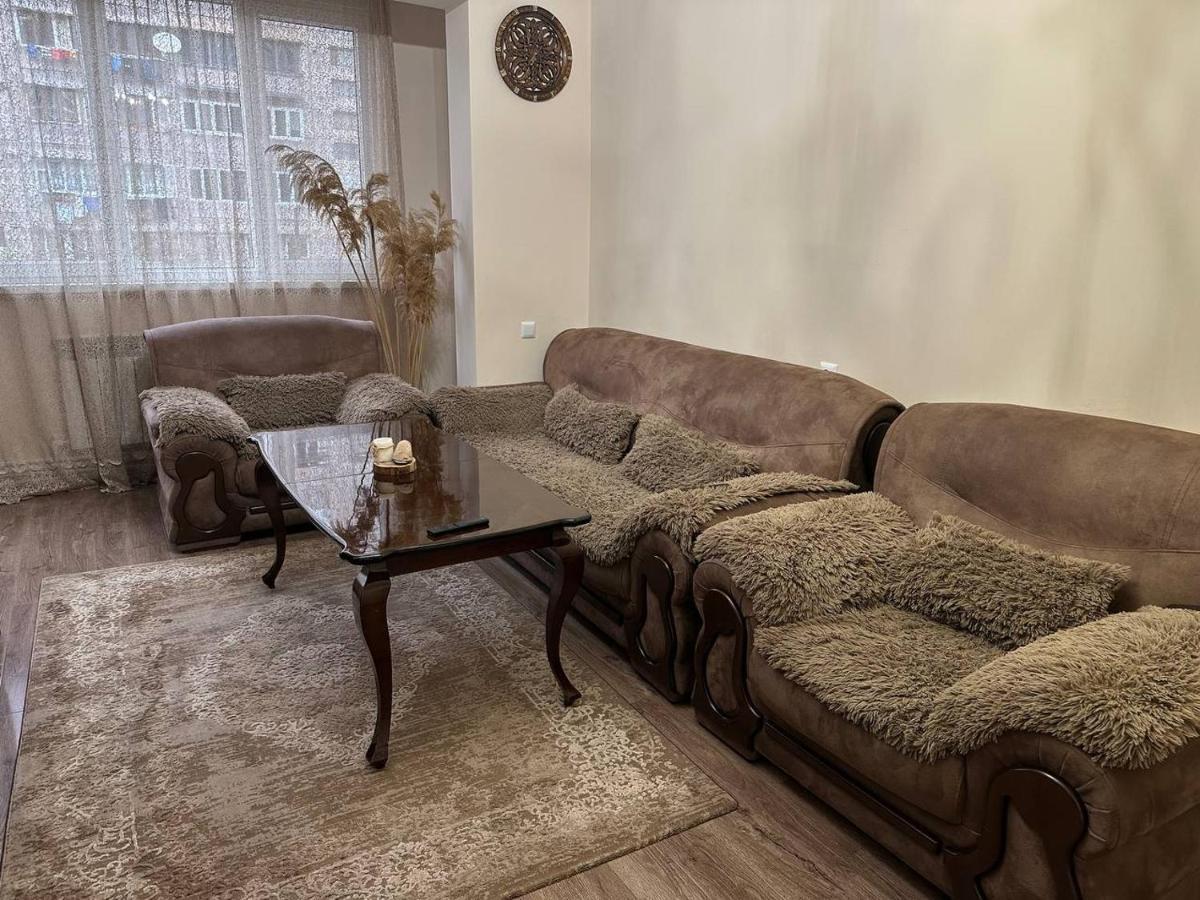 Apartment In 예레반 외부 사진